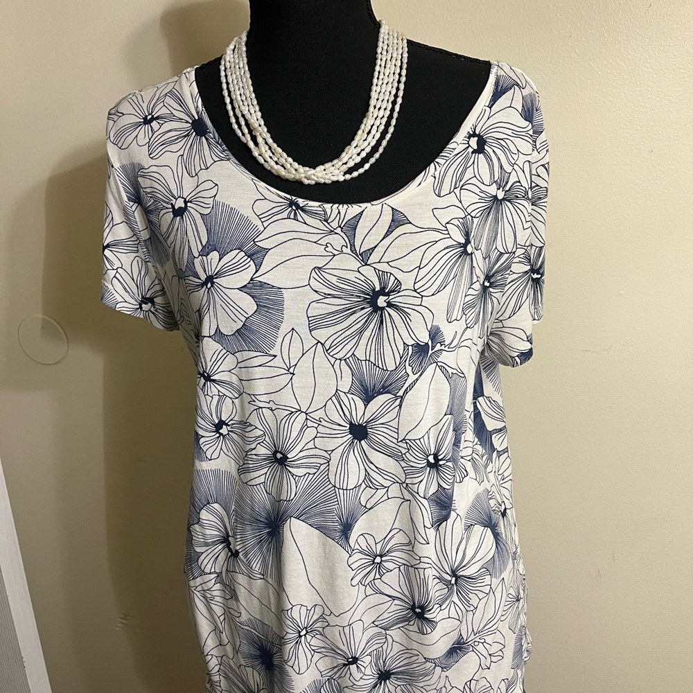 GAP Floral Scoop Neck Tee - White & Navy